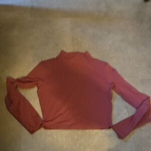 lululemon athletica Women's Long Sleeve Top in Deep Red